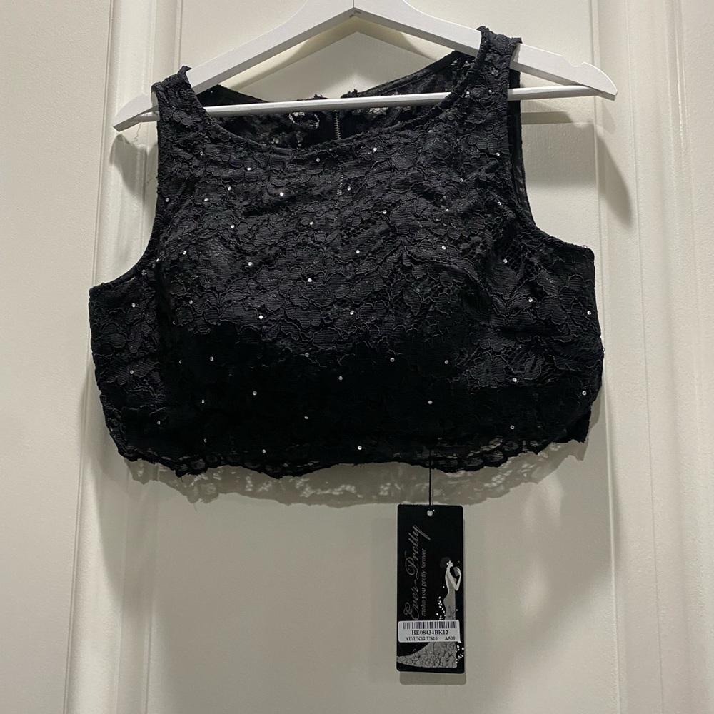 Lace crop top